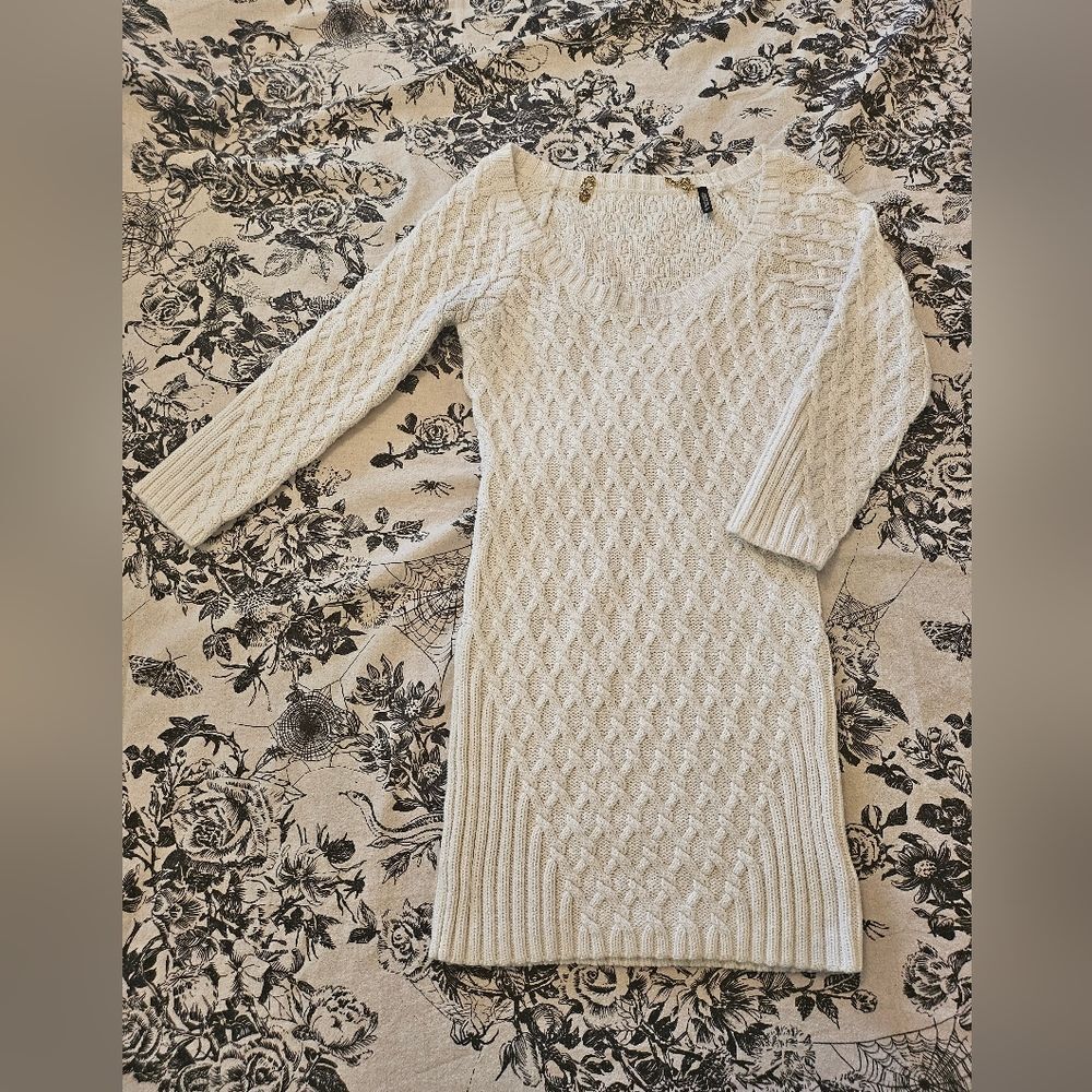 Guess Cream Cable Knit Sweater